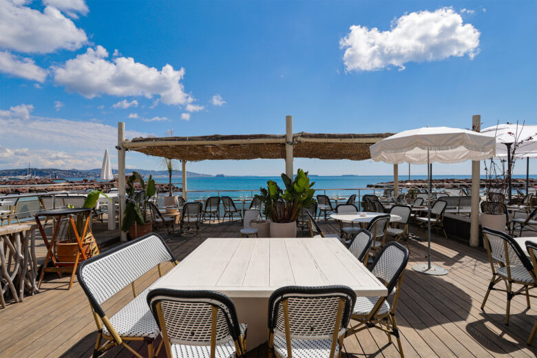 LA RAGUE RESTAURANR